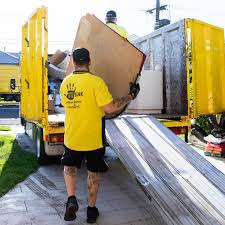 Best Property Management Cleanouts  in Shorewood, WI